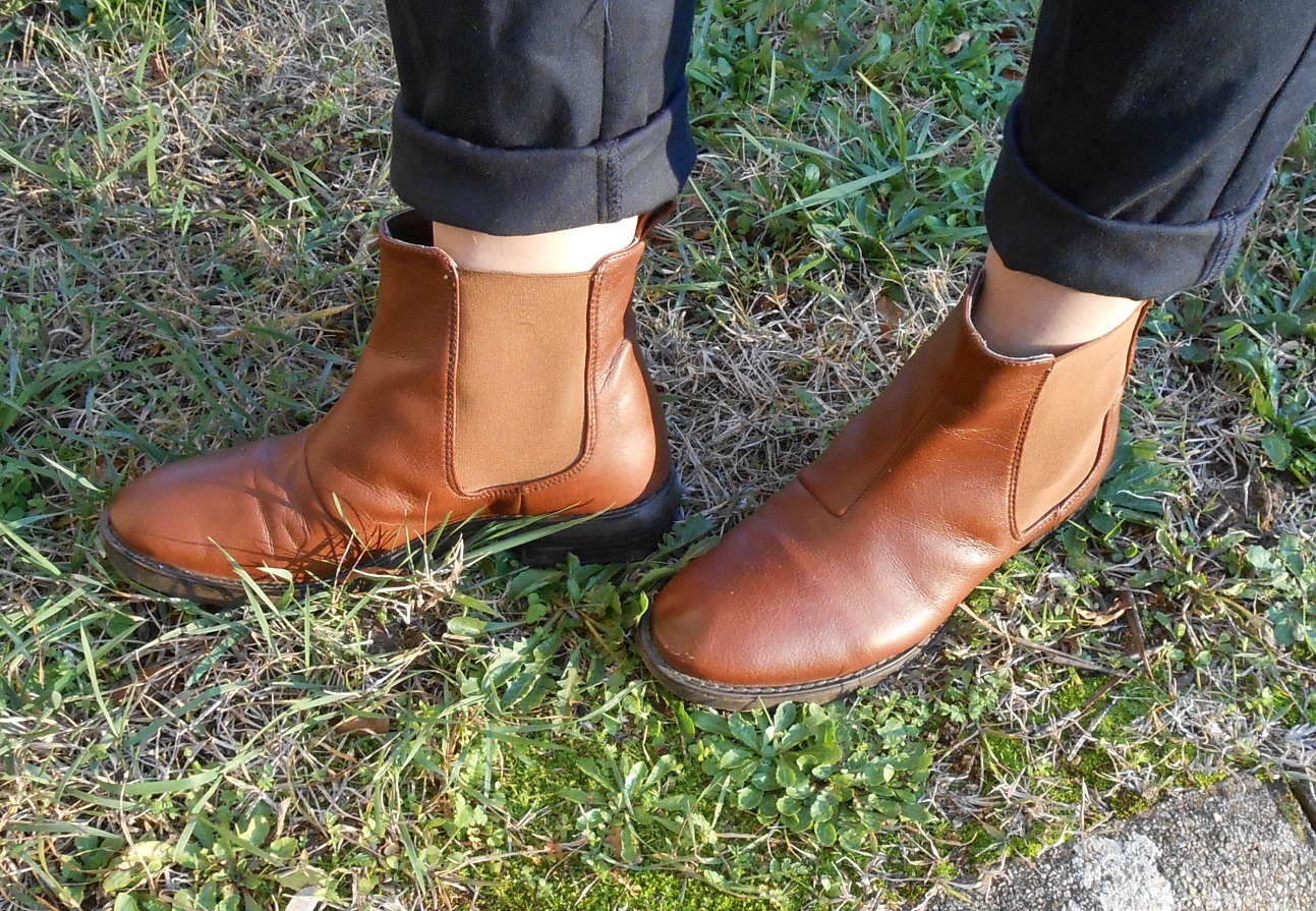 wills vegan shoes chelsea boots