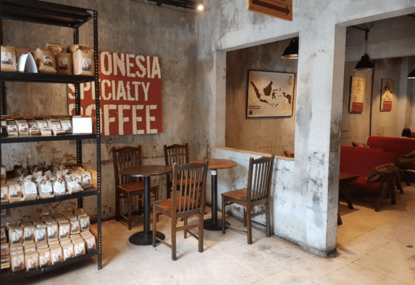16.000 tentunya dengan kualitas terbaik & original dari official store anomali coffee. Anomali Coffee Tempat Ngopi Dengan Konsep Khas Nusantara