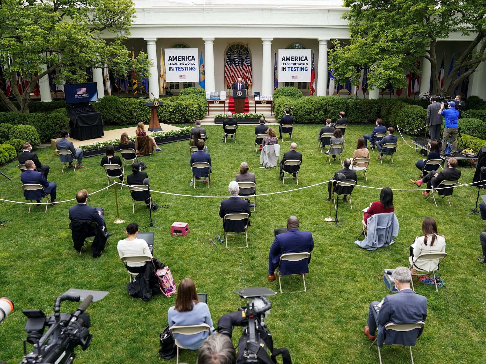 These tours include both short and long journeys that you can work into vacations to incredible destinations in the usa. Photos Show Inside The White House Handling The Coronavirus Crisis