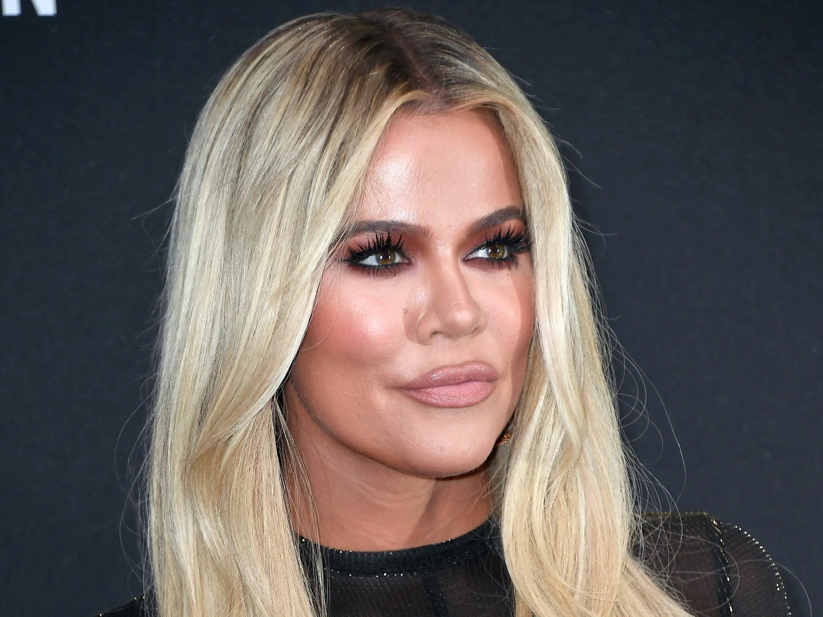 Khloe kardashian breaks silence on unfiltered bikini photo & shows off her 'real' body in video. Khloe Kardashian S Unedited Photo Exposes The Reality Of Social Media