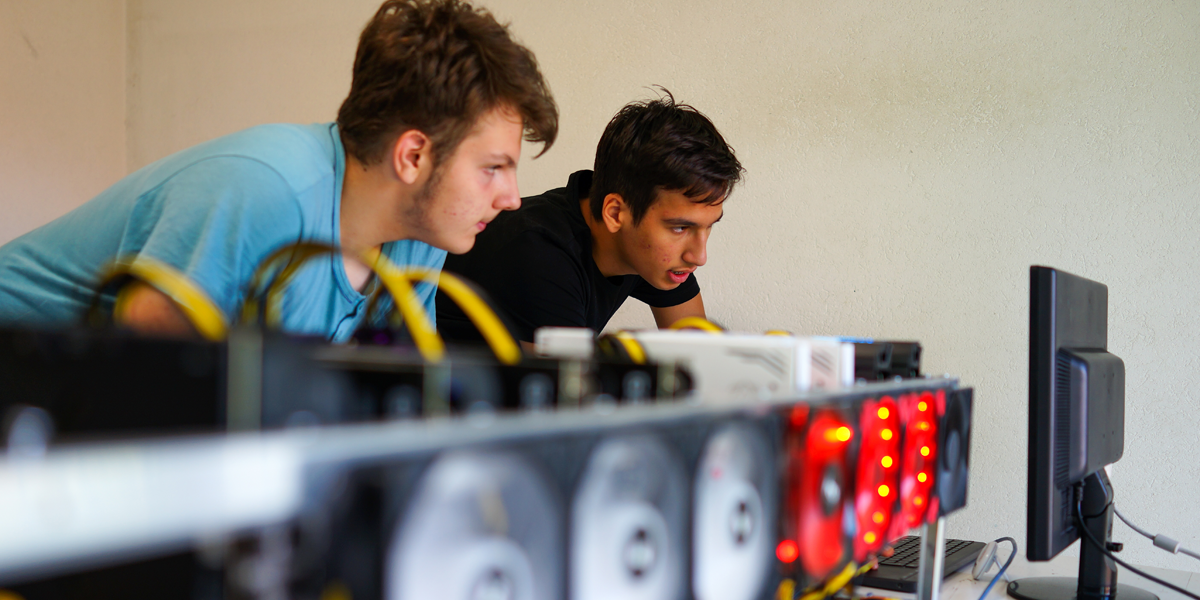 We've all come a long way, the good people and the black hats and the tech we all depend on. Sr0rh47wbkzdzm