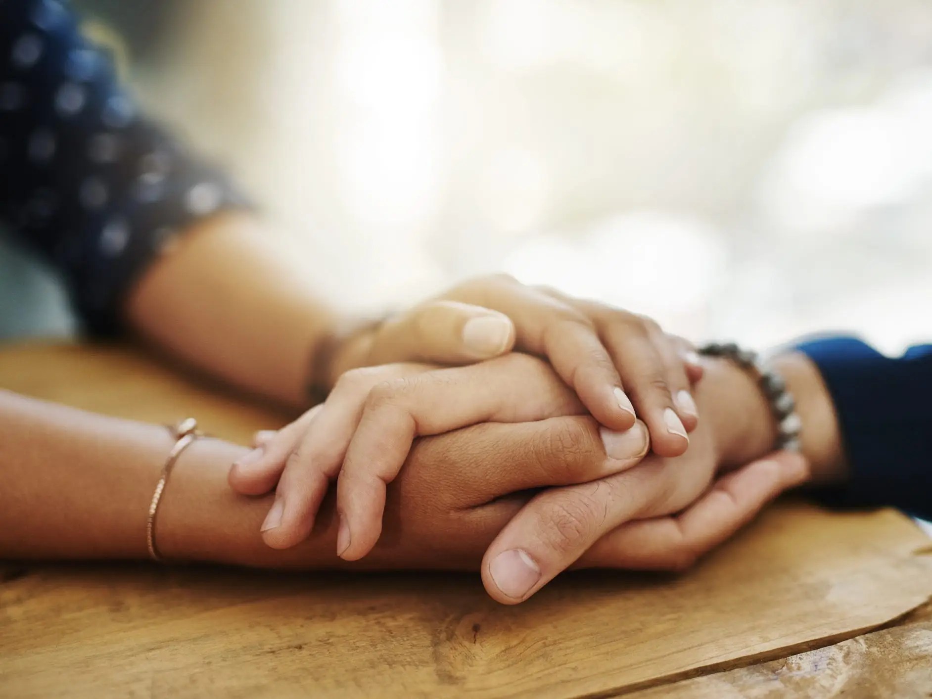 Don't feel like you need to fill the empty silence. What To Say To Someone Who Lost A Loved One 9 Words And Actions