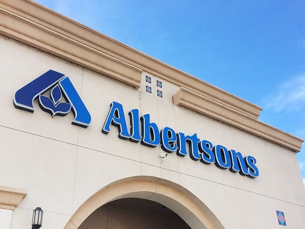 Bồi thẩm đoàn California yêu cầu Albertsons bồi thường .3 triệu