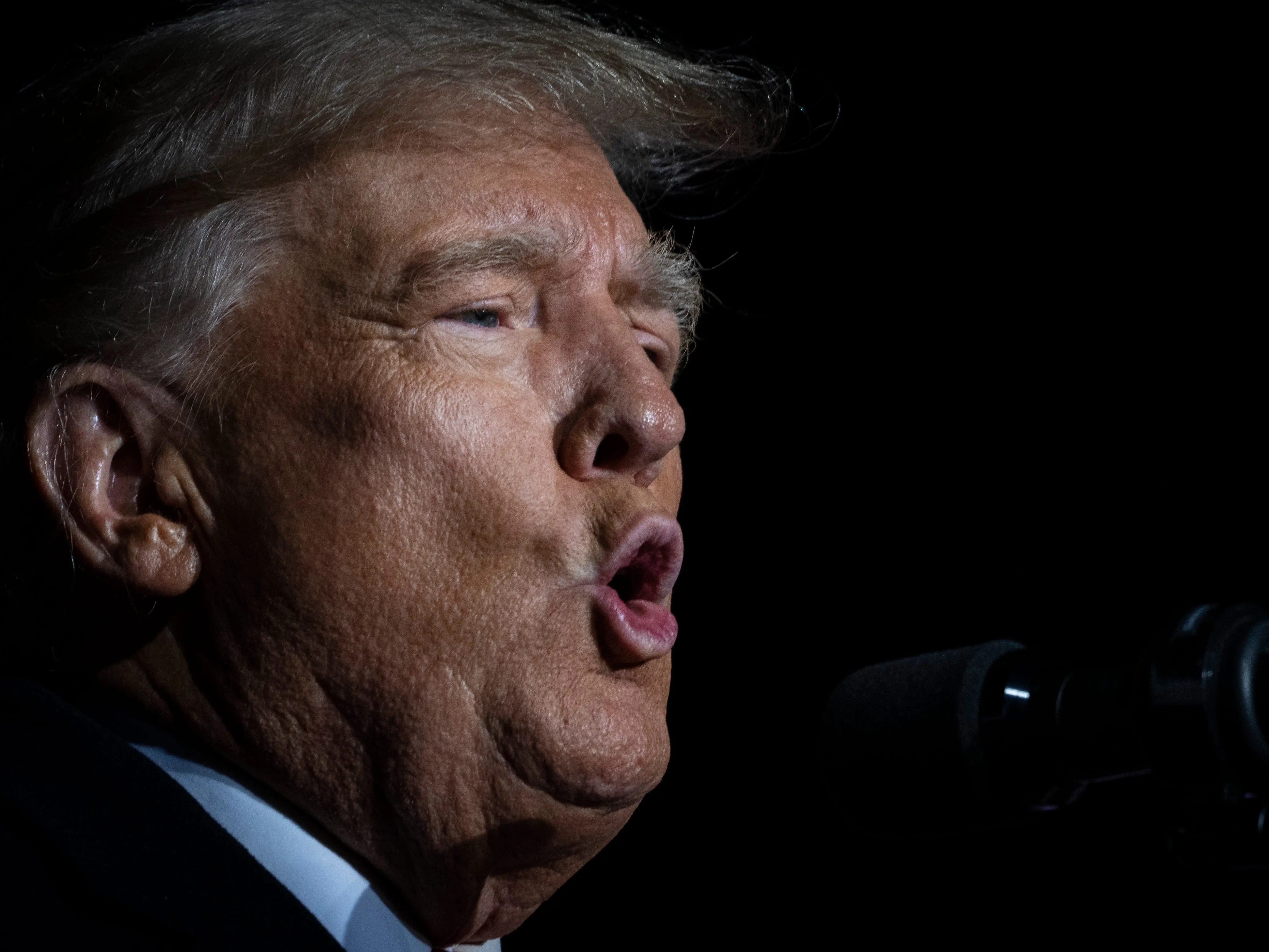 Maggie Haberman teigia, kad Trumpo komanda yra labiau susirūpinusi dėl Mar-a-Lago įslaptintų dokumentų bylos ir Gruzijos rinkimų tyrimo.