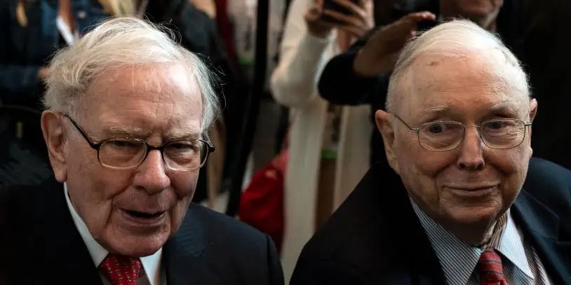 Warreno Buffetto prekyba Japonija atrodė kaip Dievo dovana, Charlie Munger sako: „Tai buvo siaubingai lengvi pinigai“