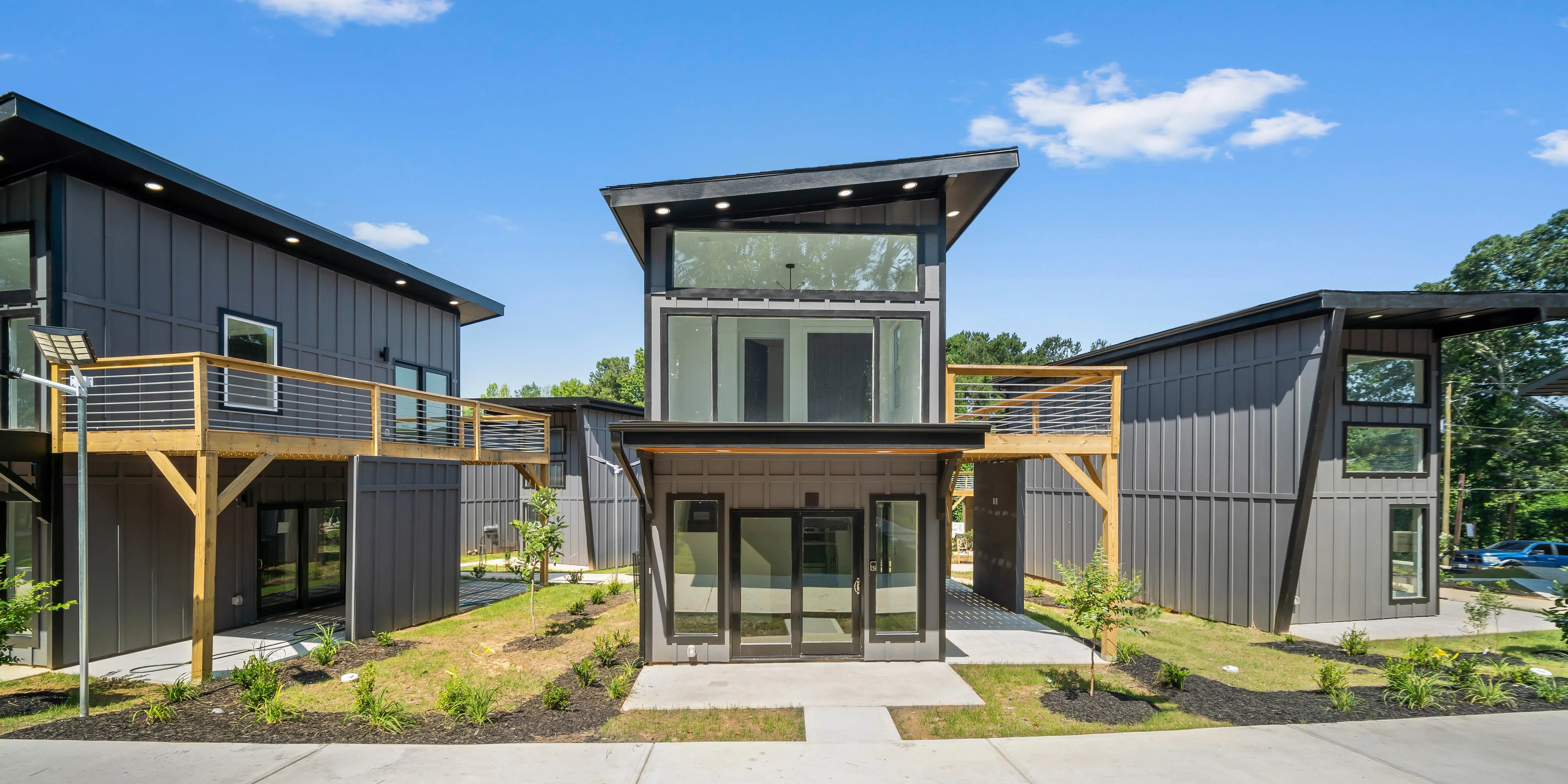 Top 5 Android & iOS Apps of the Week: Grammarly, Otherweb, and More!