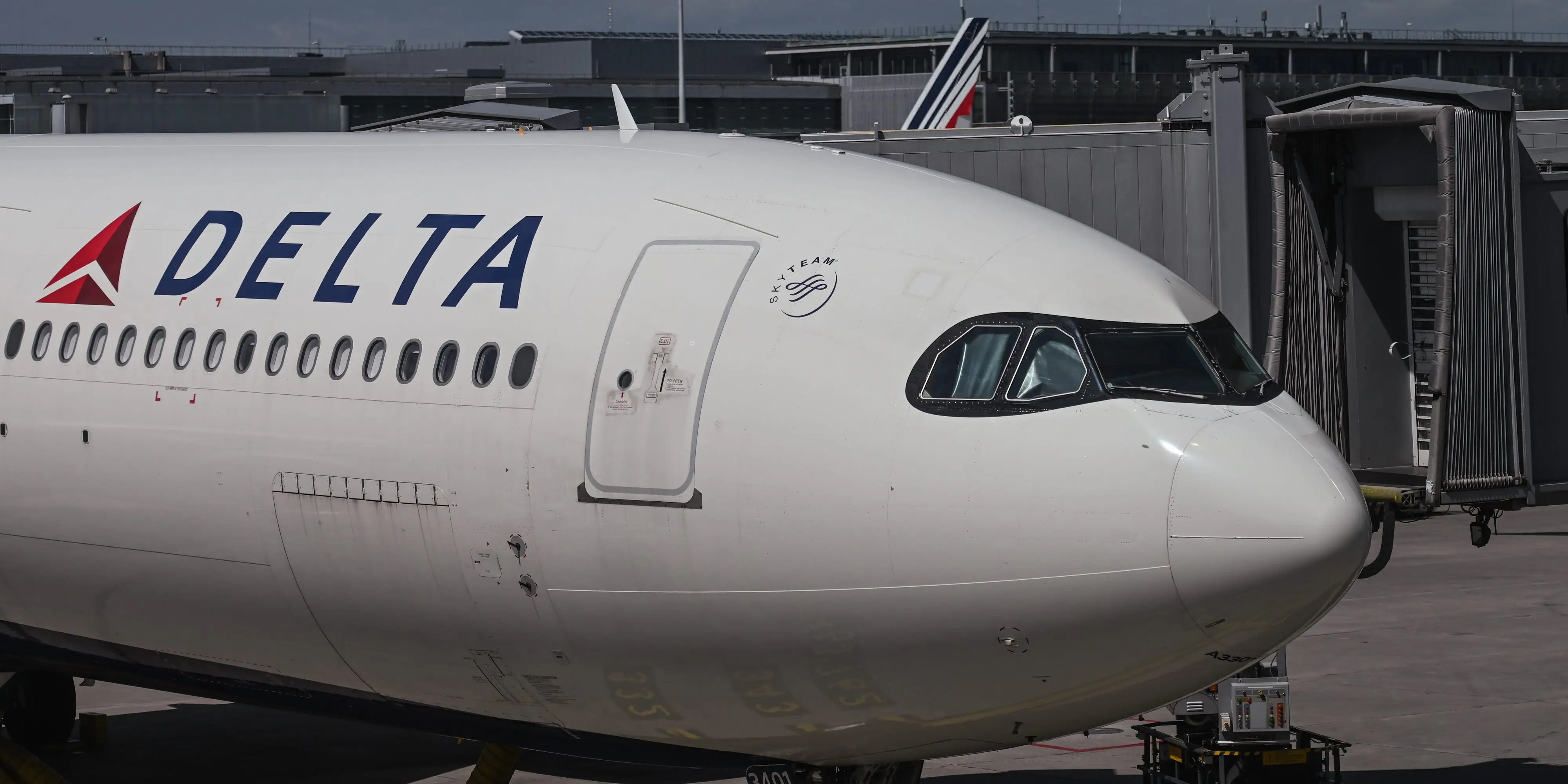 Delta straciła masę pieniędzy przez CrowdStrike. Chce odzyskać część.