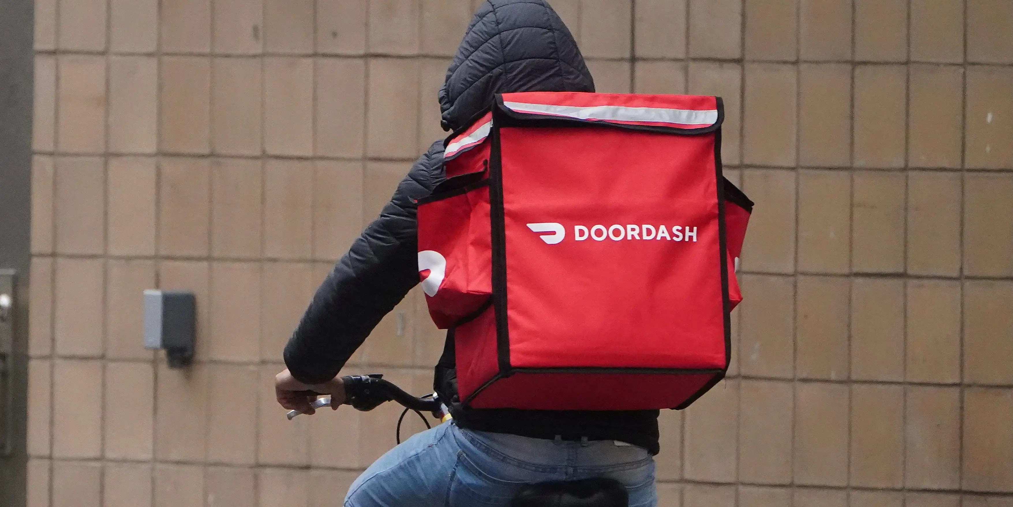 Doordash لدفع 16.75 مليون دولار ، وحل التحقيق في ممارسات الطرف الخادع