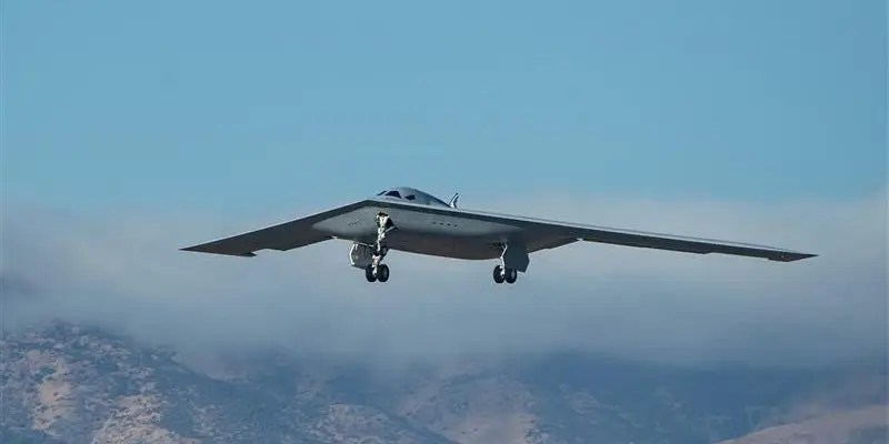 Air Force Needs 500 Sixth-Gen Fighters, Bombers for China Fight: Report