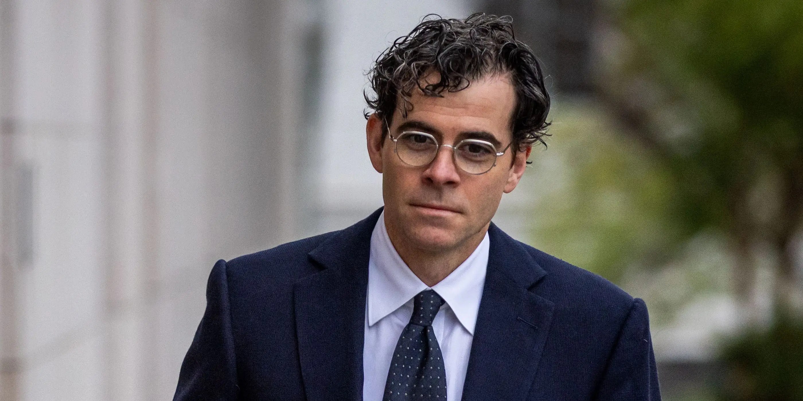 Instagram Head Grilled About His Pay at Social Media Addiction Trial