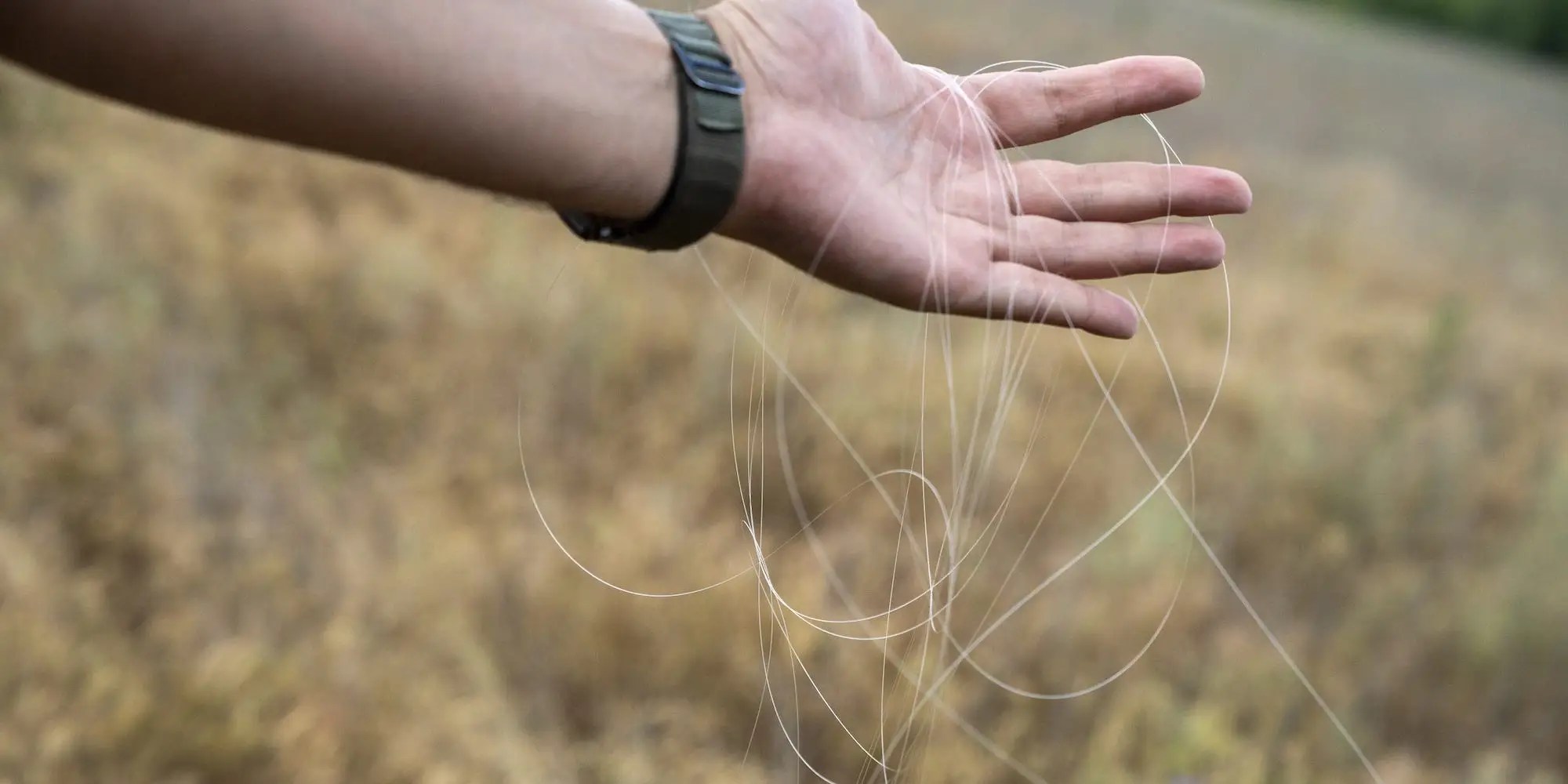 Ukrainian Soldiers Carry Scissors to Cut Fiber-Optic Drone Cables