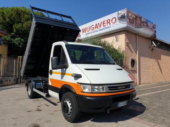 2005 Iveco Daily 60c17 Capacity 28 Qli In Campania Italy