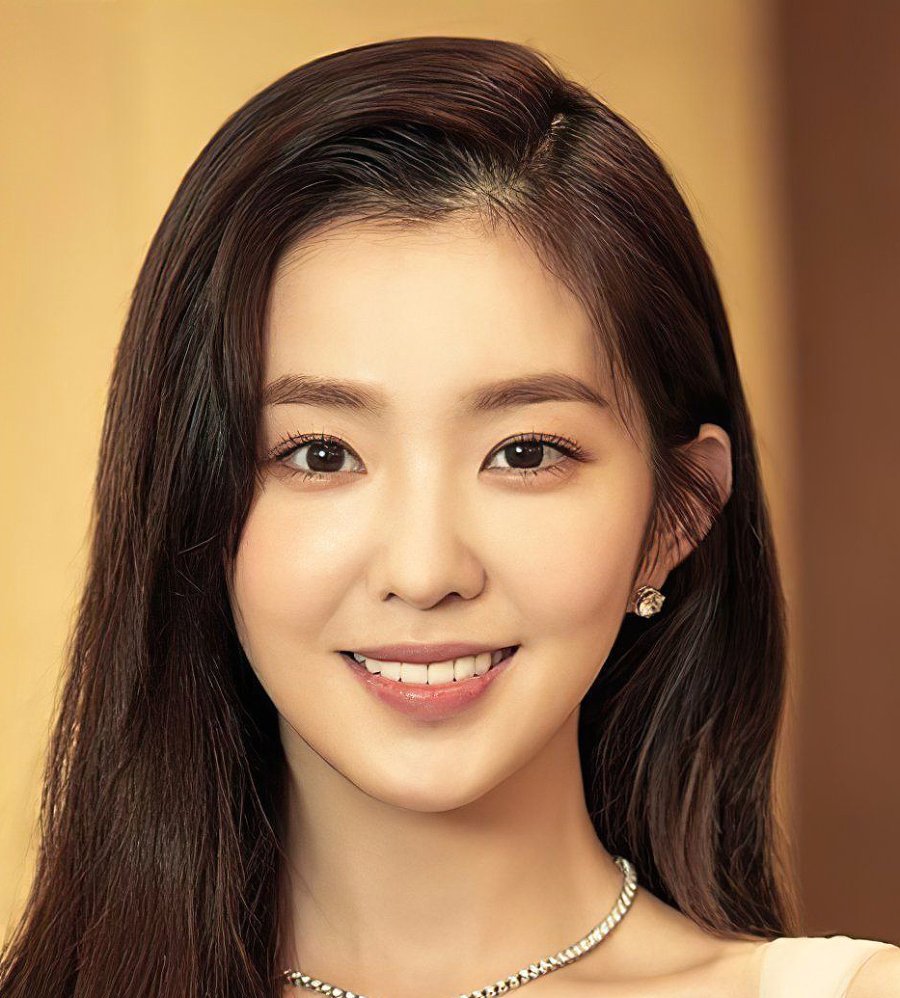 Dia adalah leader dari girlband red velvet dan anggota . Irene Ìì´ë¦° Mydramalist
