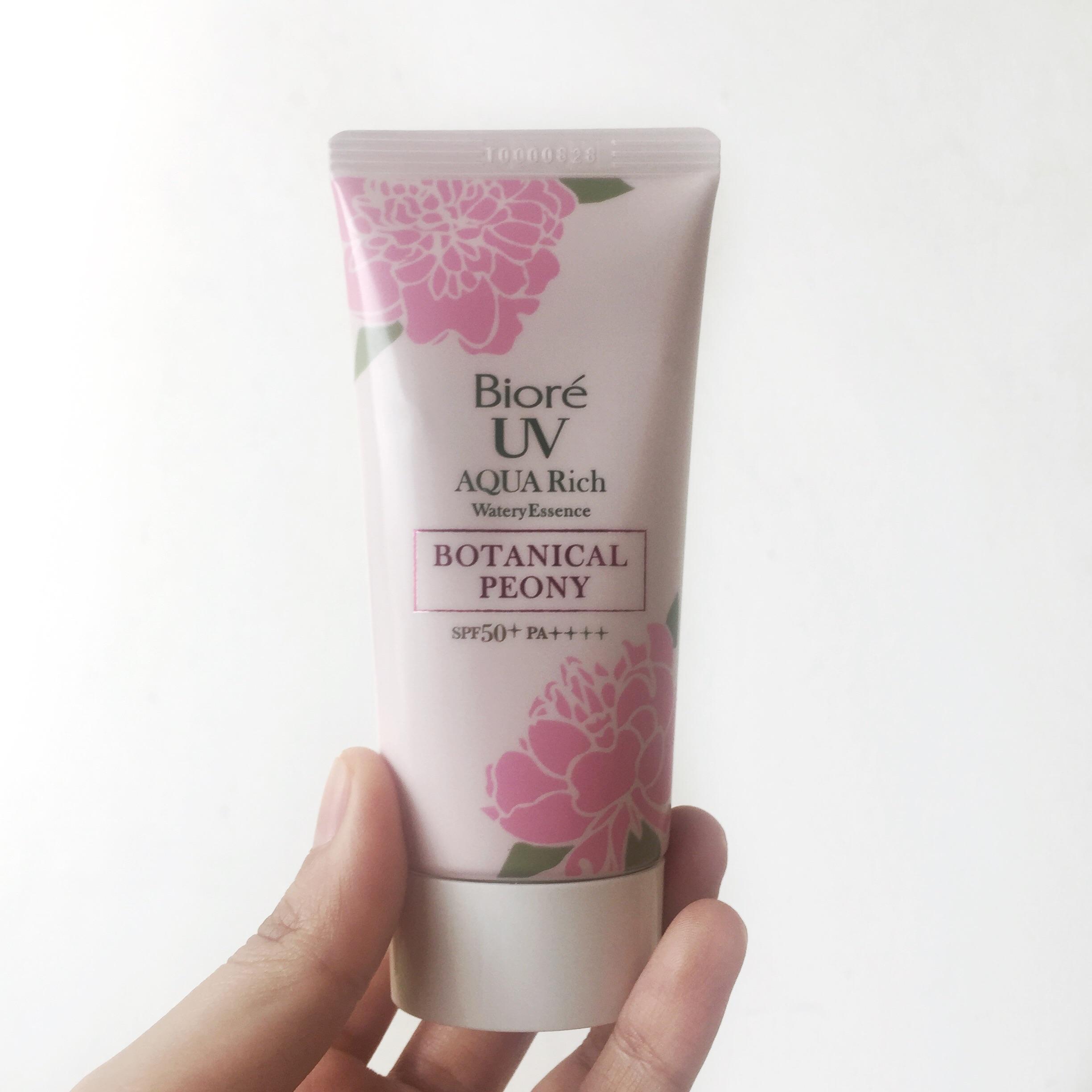 Kem chống nắng biore uv aqua rich botanical peonylà dòng kem chống nắng chính hãng của tập đoàn kao, nhật bạn với khả năng bảo vệ làn da dưới ánh nắng mặt . Review Finally Tried The Biore Aqua Rich In Botanical Peony Asianbeauty