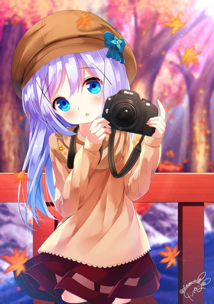 Cute Anime Girl Trying To Use A Camera R Animegirls