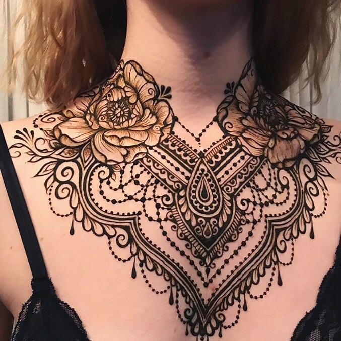 Untuk lebih jelasnya, berikut beberapa gambar henna love simpel yang dapat kamu jadikan sebagai referensi dalam menggambar atau hiasan di . In Love With This Design Henna