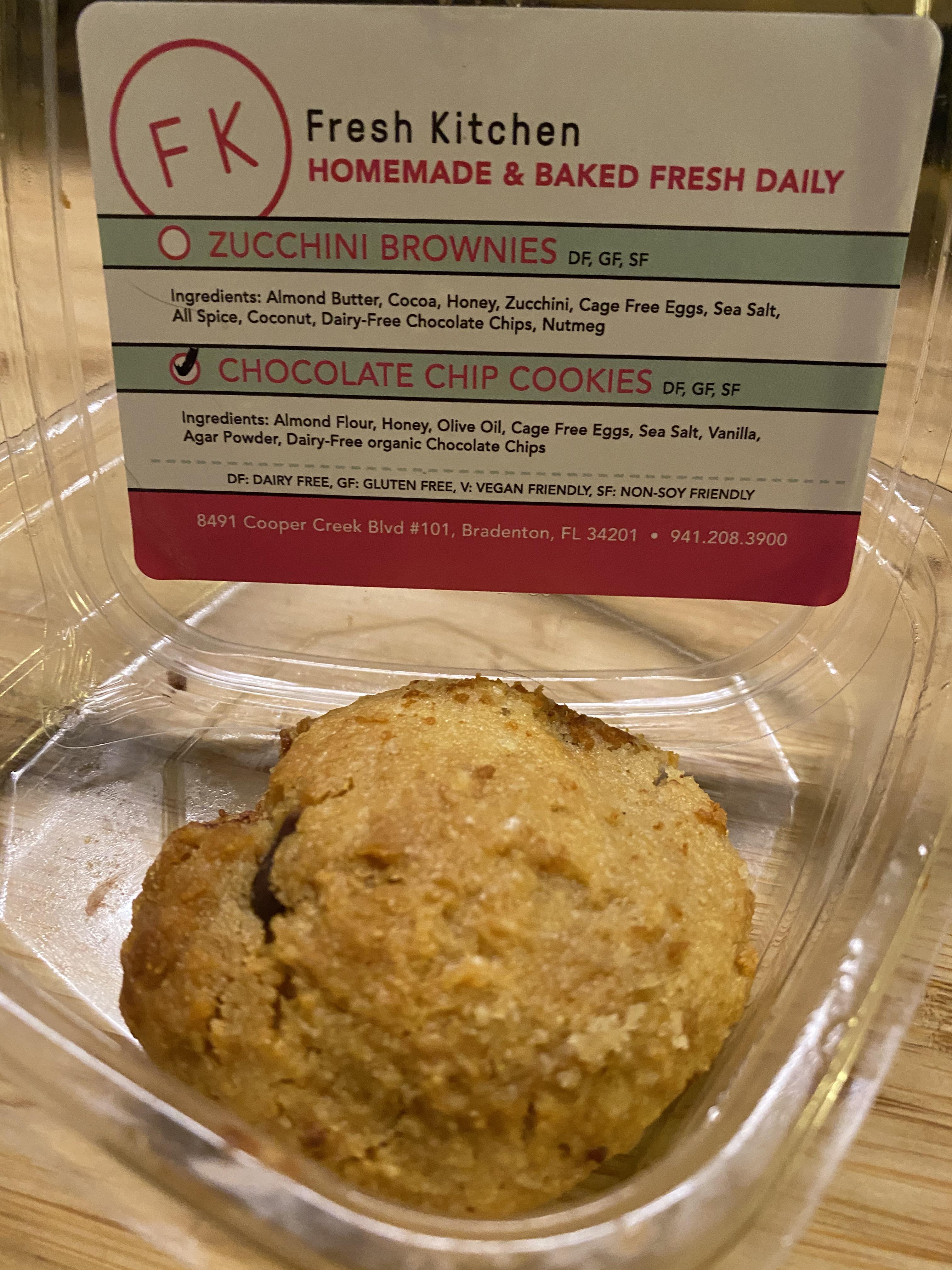 These butterless cookies are thick and fluffy and loaded with tons of chocolate chips! Fresh Kitchen Recipe Anyone Anyone Have A Recipe For Their Chocolate Chip Cookies The Ingredients Listed On Packaging Are Almond Flour Honey Olive Oil Cage Free Eggs Sea Salt Vanilla Agar Powder