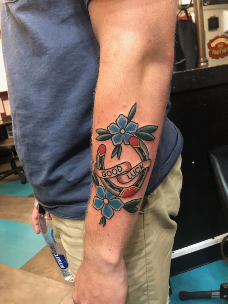 Traditional Horseshoe By Ryan Schienle @ Chalice Tattoo Studio In Boise Id – Tattoo Lover Family 1024_x_768_jpg
