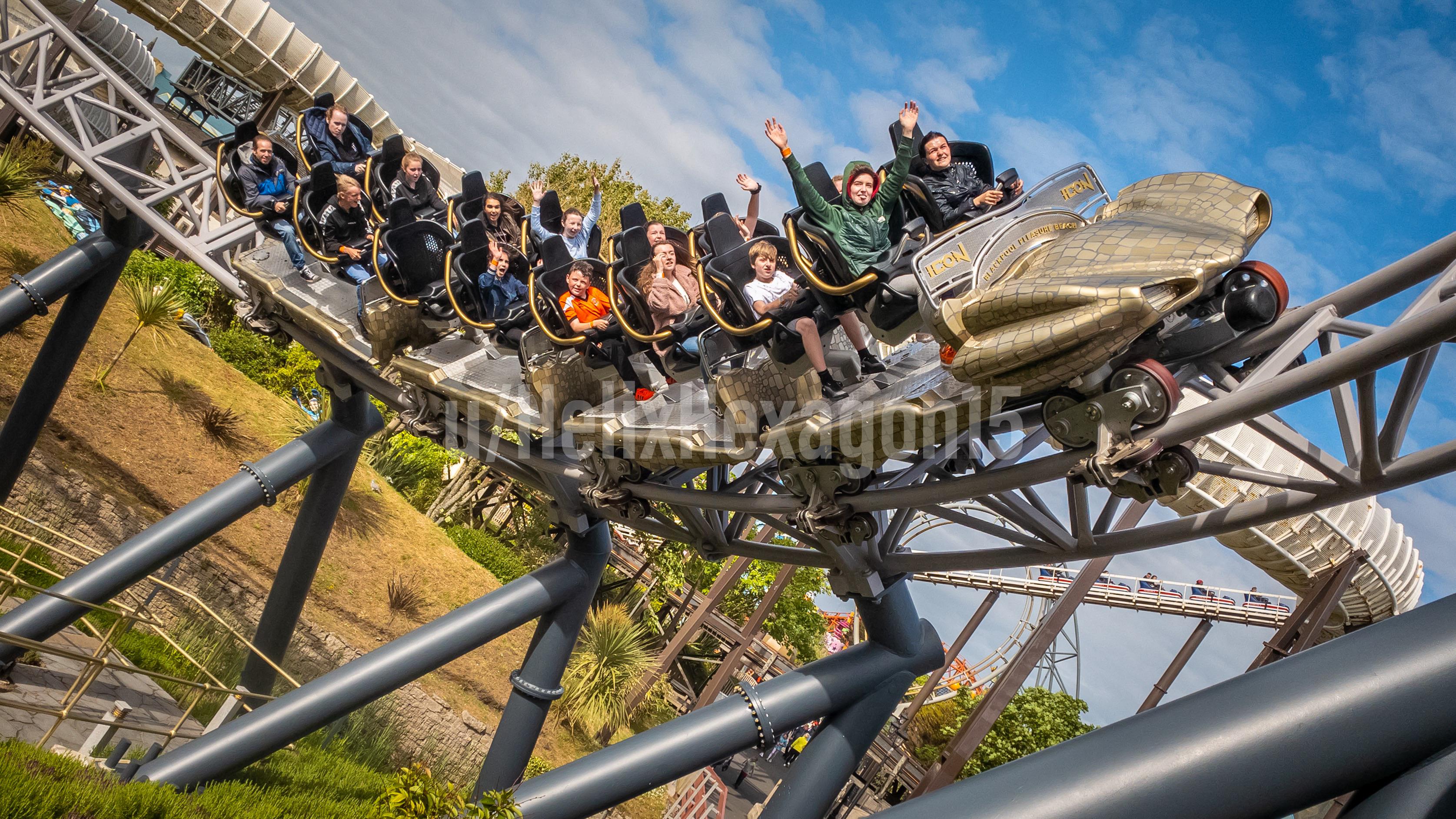 A block is a safety zone that only one train can occupy at a time. Is it just me that hates how Iconâs train lights are never switched on in the day anymore