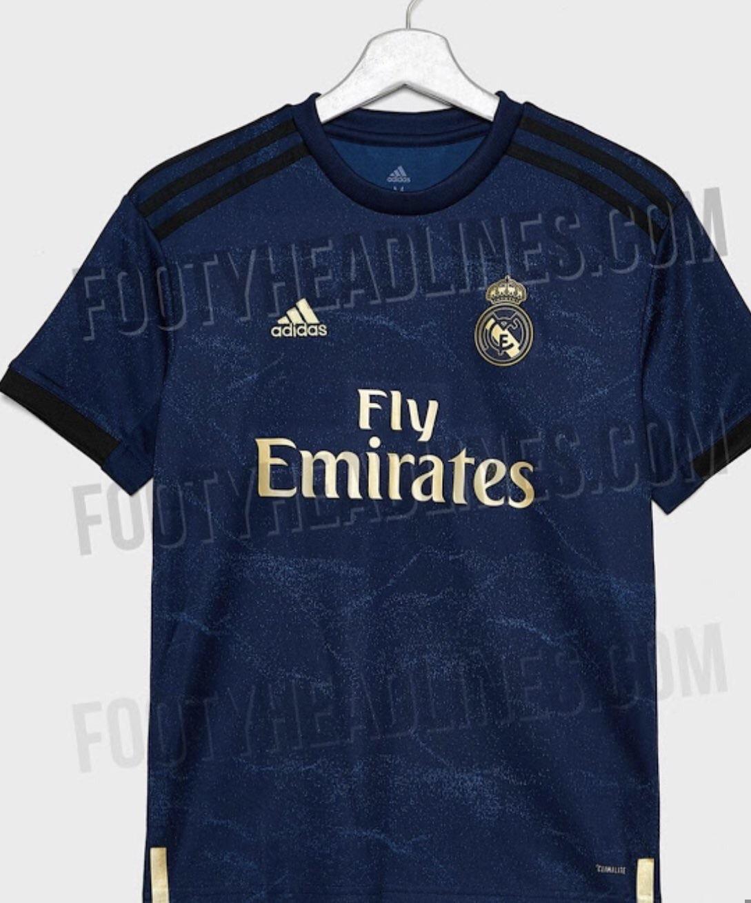 The 21/22 away top for madrid brings the streets of the city to life in a beautiful way, using the graffiti and street art of the malasaña neighborhood as . Real Madrid 19-20 Away Kit : realmadrid