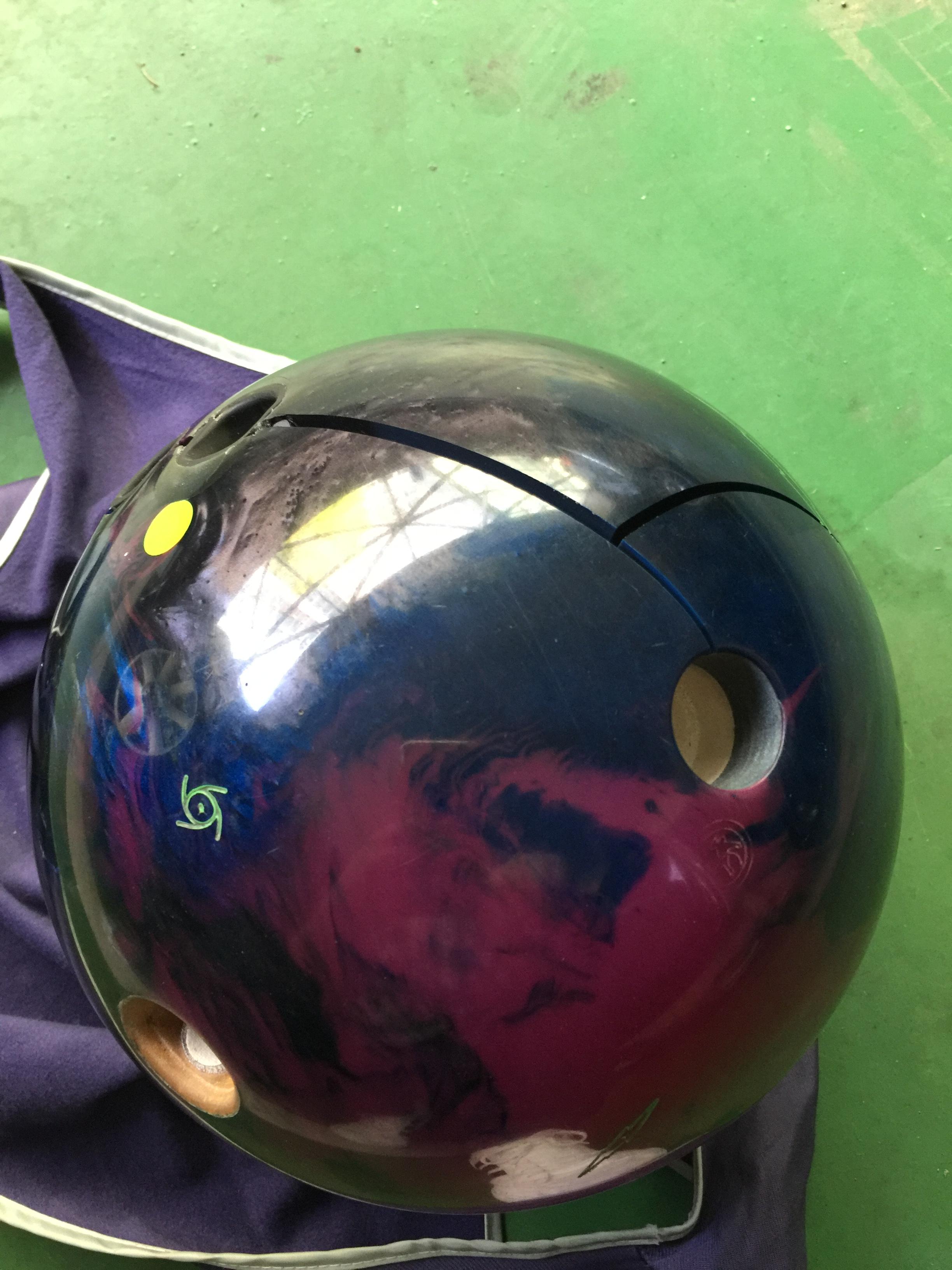 Whether you prefer the convenience of an electric can opener or you're perfectly fine with the simplicity of manual models, a can opener is an indispensable kitchen tool you can't live without unless you plan to never eat canned foods. I heard we're doing cracked balls... Storm Virtual Gravity