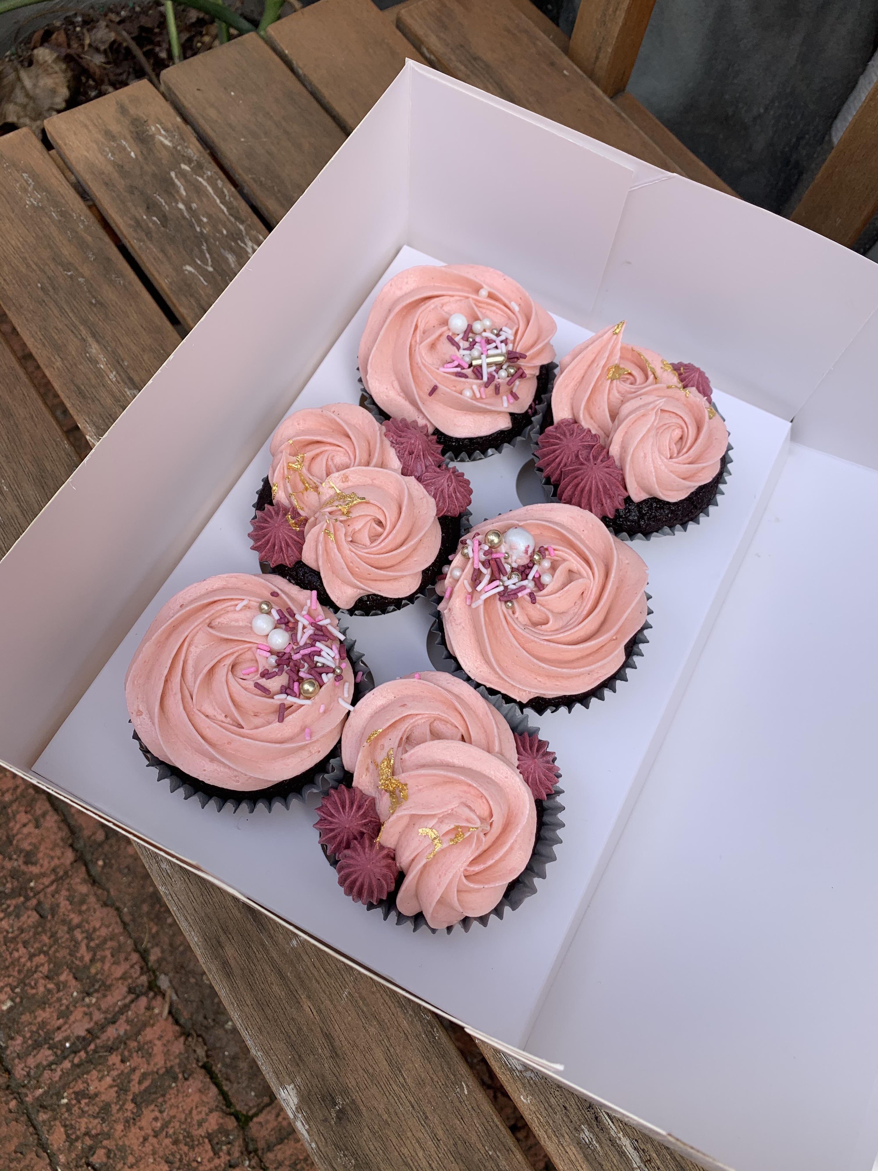 Our orlando dairy free cupcakes. Gluten Dairy Free Cupcakes For My Friend S Birthday Disclaimer Do Not Be Fooled They Taste Like Poison R Cupcakes