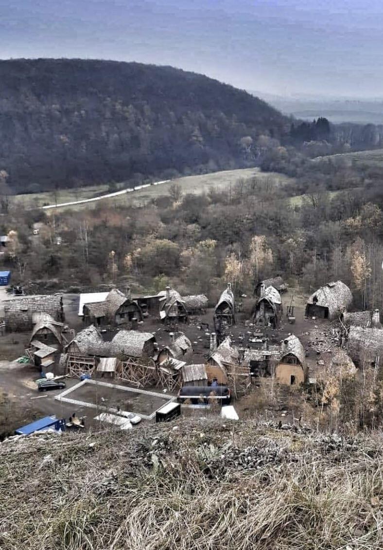 Based on the book series by robert jordan. Emonds Field Reddit Post And Comment Search Socialgrep