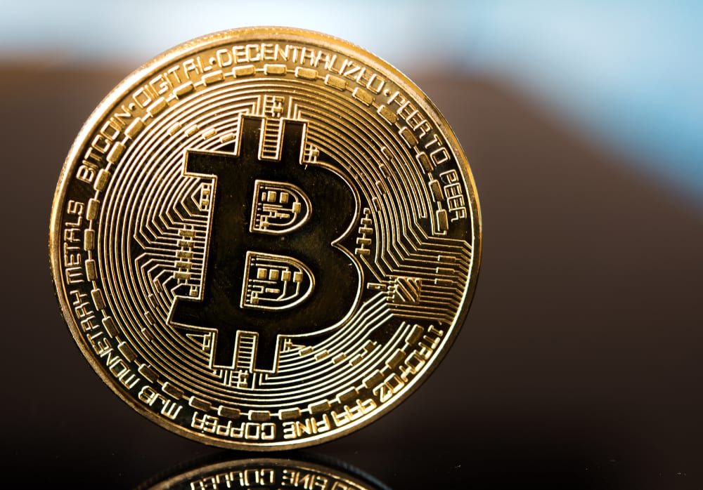 Сегодня 1 биткоин стоит 14 000$, по прогнозам в марте 2018 он будет стоит 20 000$ и будет продолжать рости. Bitcoin Is A Technological Tour De Force Bill Gates Co Founder Of Microsoft R Btc