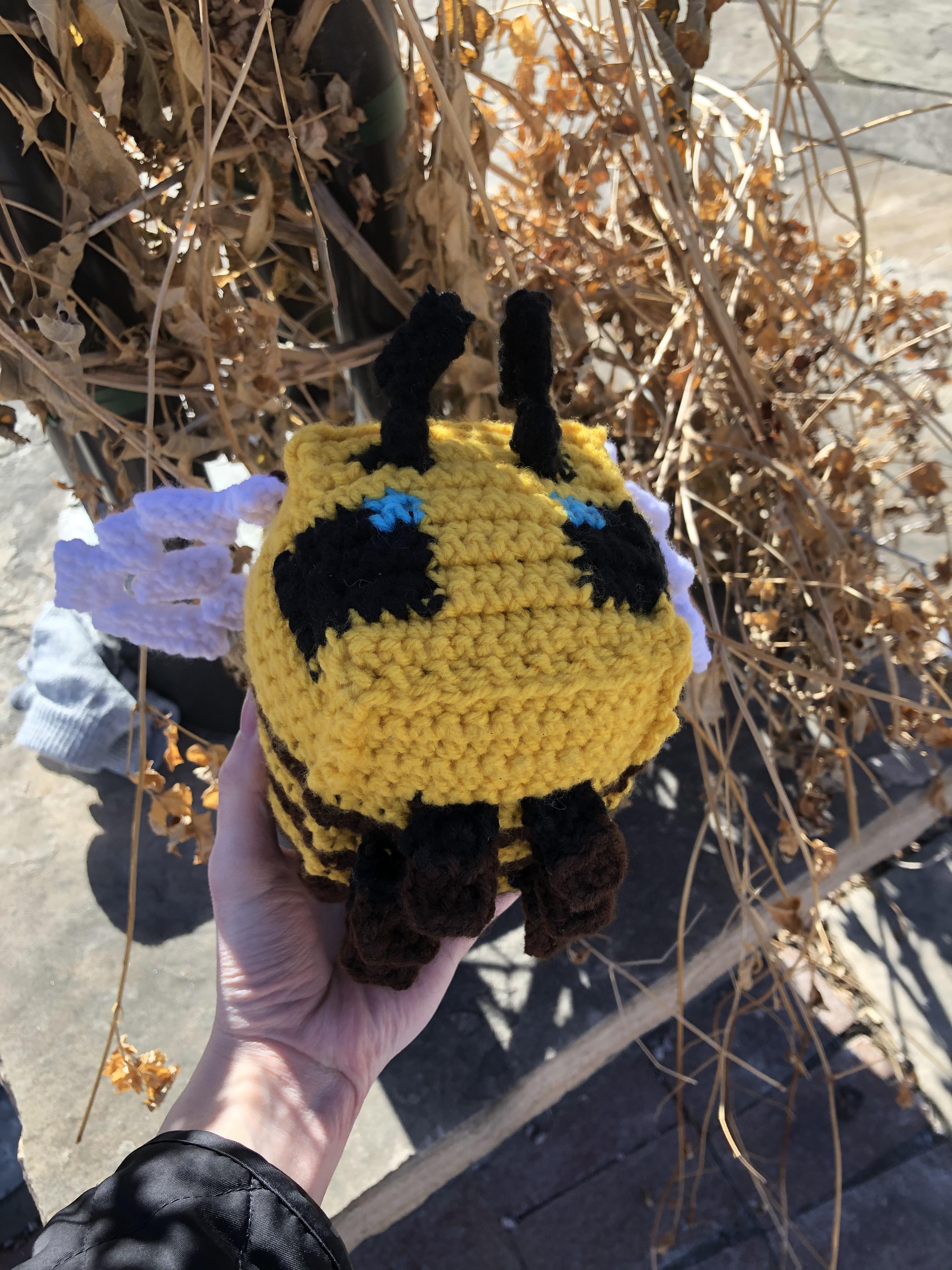 Last year microsoft bought minecraft from its original creators for a staggering £1.5 billion and it has sold more than 50 million copies worldwide. I Crocheted A Minecraft Bee Minecraft