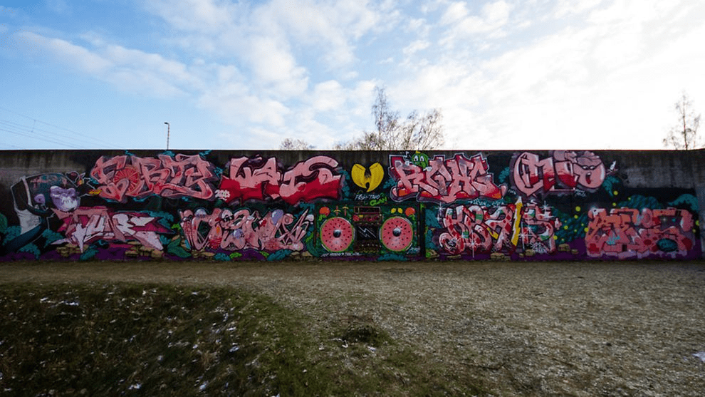 Graffiti Wall Of Fame In Hamburg Xpost R Famoseorte Hamburg