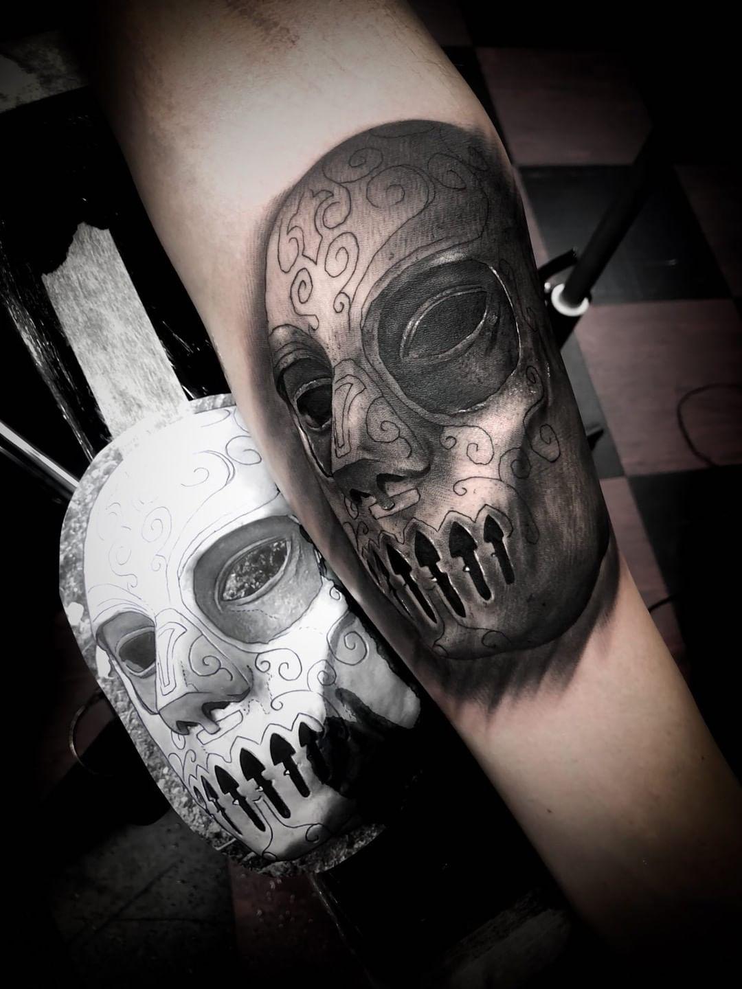 Need Ideas To Continue This Going For A Dark Harry Potter Sleeve Also Ideas For Small Area Between This And Wrist Harrypotter