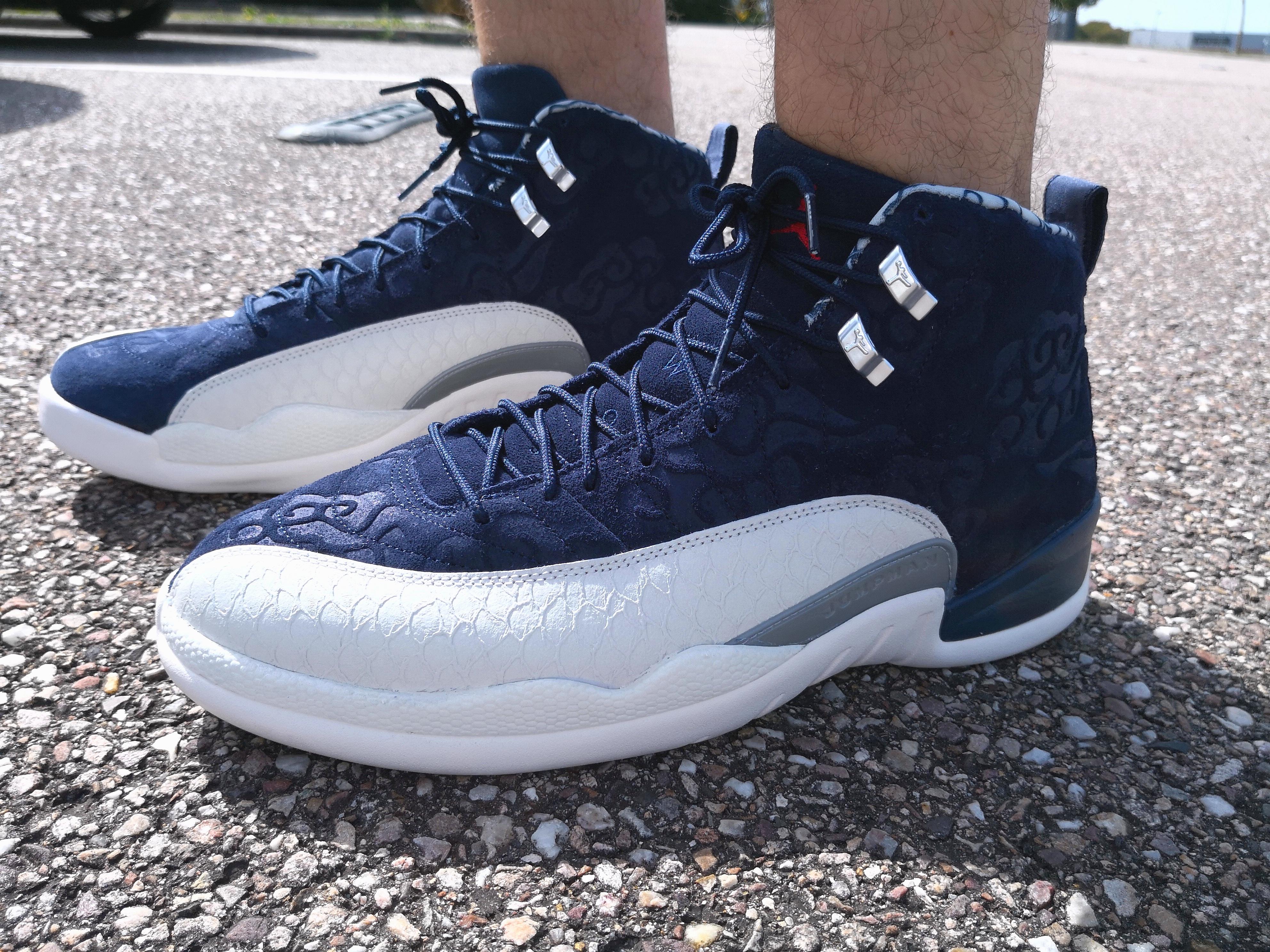 These are some of the different types of levels you can use to establish true vertical and true horizontal. Just follow the clouds! ID: Air Jordan XII International