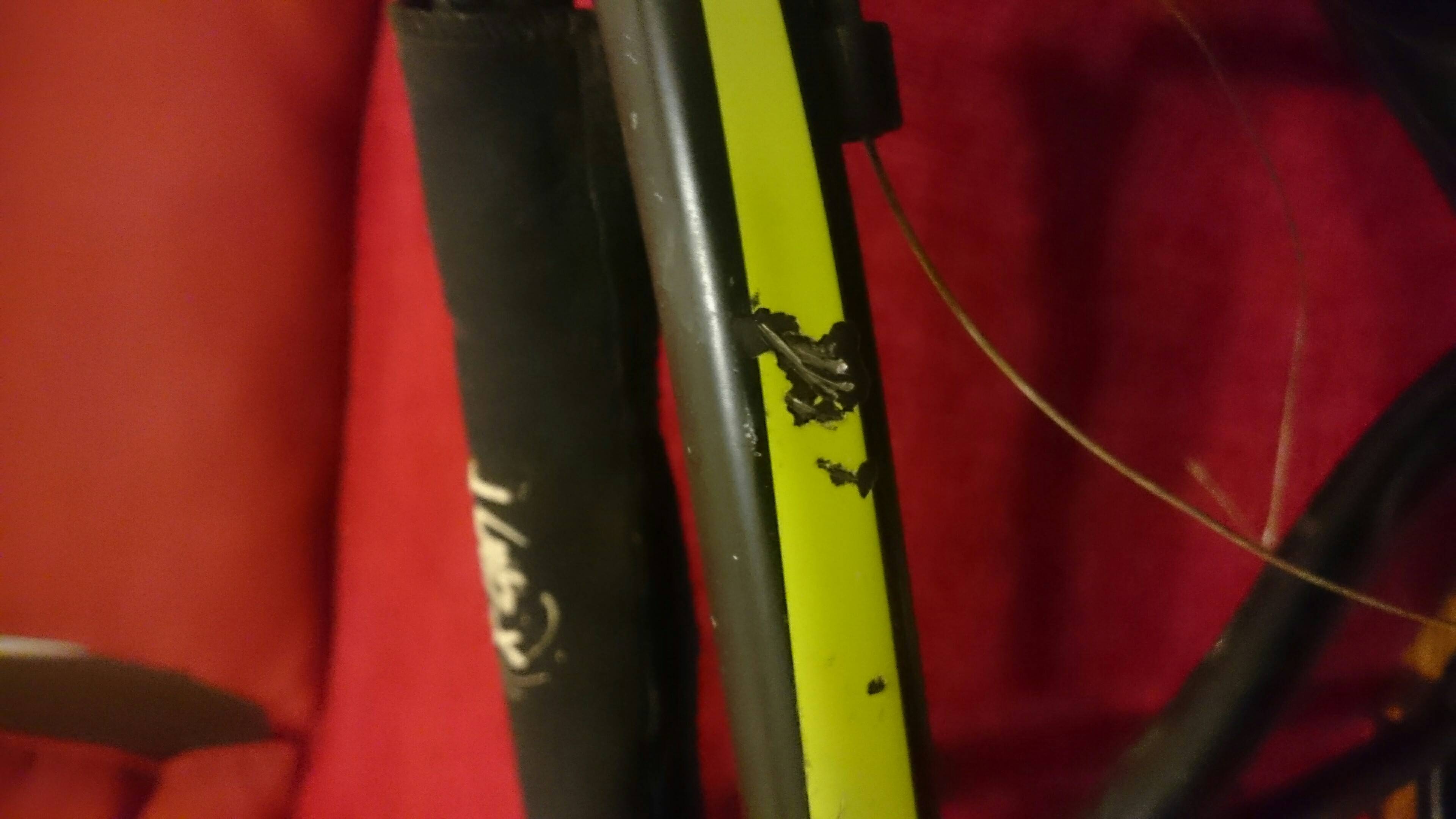 Hpx gaffer tape mat zwart hpx gaffer tape is mat zwart afplaktape dat speciaal ontwikkeld is. paintjob - How do I fix scratches that go into an