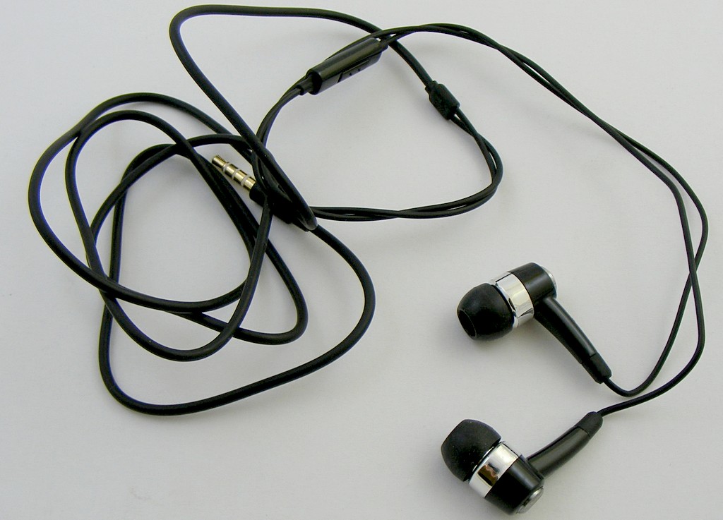 Cara mengganti konektor stereo dan kabel audio dan headphone. Bagaimana Cara Tombol Media Pada Headset Kabel Biasa Berfungsi