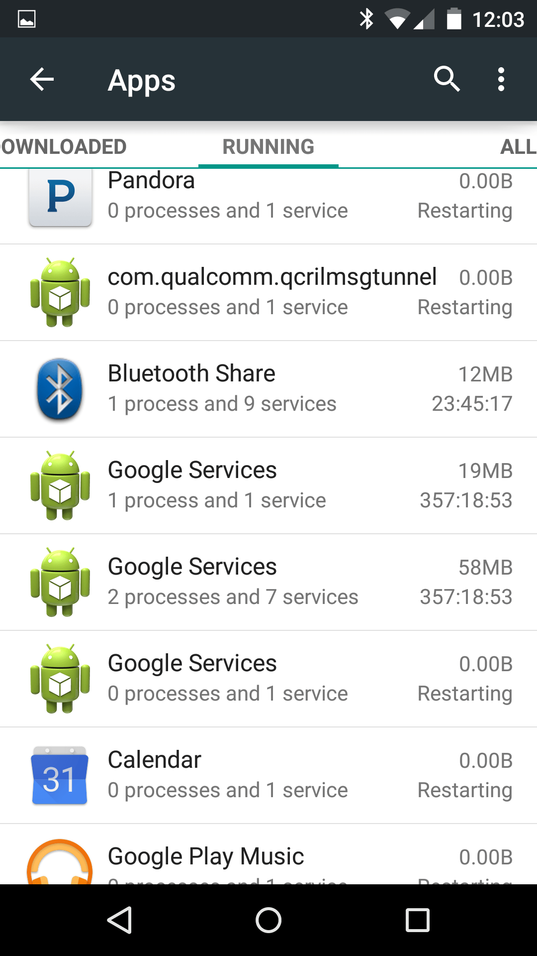 why do my apps keep shutting down on my phone
