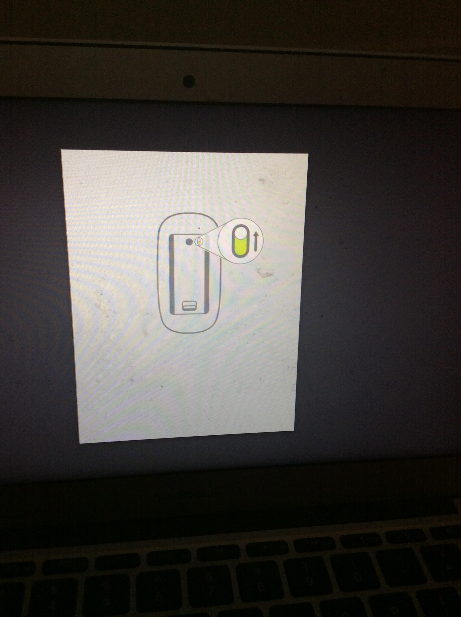 These are the worst offenses of bar etiquette. keyboard - (Resolved) MacBook Air boots to strange screen