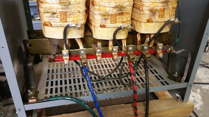 It supports both 50hz and 60hz ac outlets and comes with dual fuse protection that proffers … 75kva three phase 208v delta to three phase 208v y