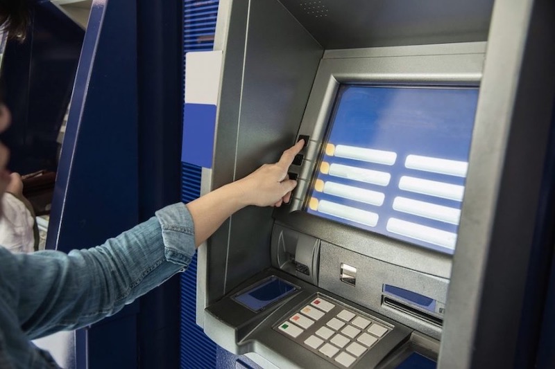 إغلاق الوكالات في السوق البنكية المغربية .. موجة عالمية وتكاليف تشغيلية إغلاق الوكالات في السوق البنكية المغربية .. موجة عالمية وتكاليف تشغيلية