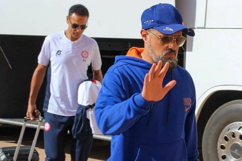 الكوكب المراكشي يفك الارتباط بالمدرب الحيمر