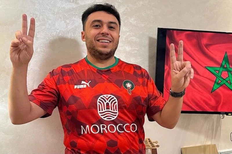زكرياء الغافولي يغني شكون حنا؟