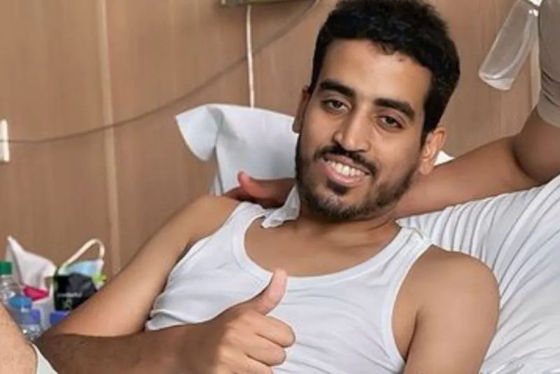 الملك يتكفل بعلاجات صانع محتوى