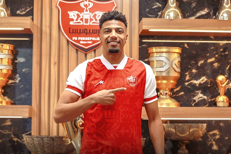 العملود: مرتاح في الدوري الإيراني العملود: مرتاح في الدوري الإيراني