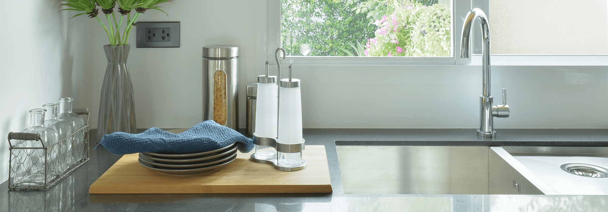 Some cities have parades and cultural performances. Comment Choisir Son Evier Cdiscount