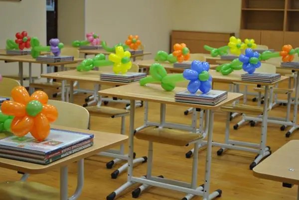 разрисовать коридор своими руками в группе колокольчик