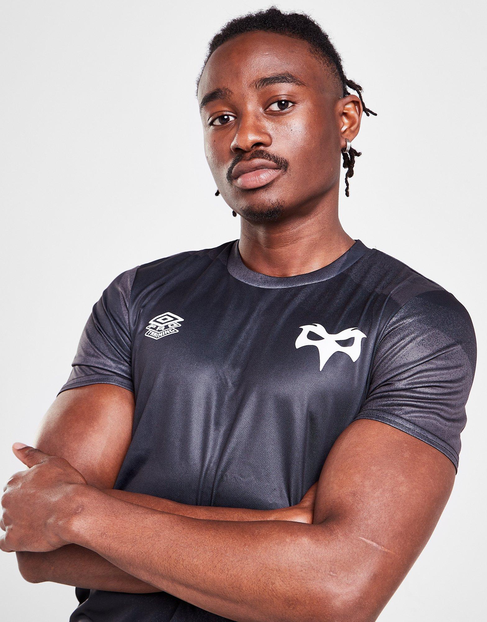 Umbro Ospreys Rugby Warm Up Shirt Herren Schwarz Jd Sports