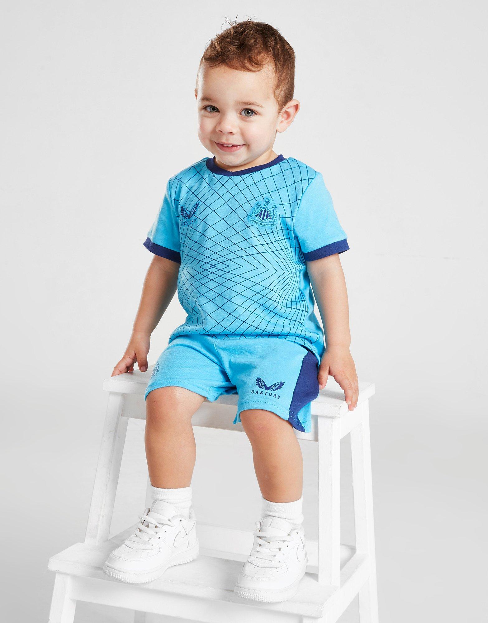 10/07/2021 · newcastle united and castore have unveiled the club's new home kit for the 2021/22 premier league season. Castore Newcastle United Fc 2021 22 Third Kit Infant