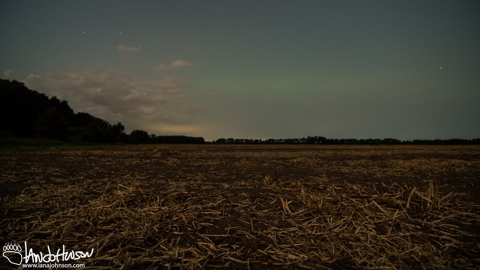 August 26th : slight aurora in central Minnesota