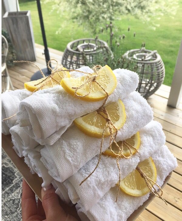 How to Elevate Your Summer Hosting & Entertaining Tips