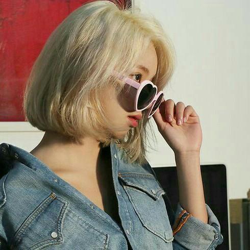 Lapisan bumi paling atas yang berbatasan langsung dengan atmosfer adalah? ​  - Brainly.co.id