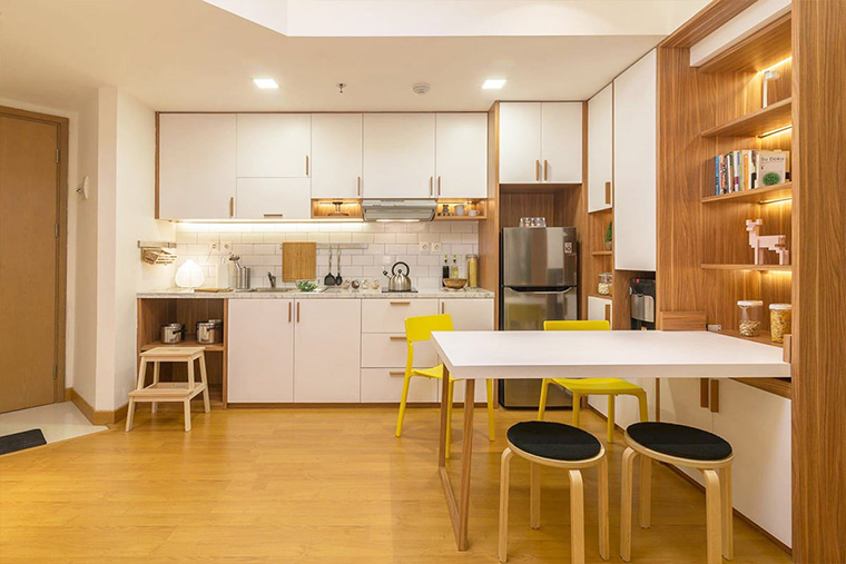 Dapur adalah salah satu ruangan yang wajib ada dalam sebuah rumah. 10 Inspirasi Dapur Menyatu Dengan Ruang Makan Di Rumah Mungil